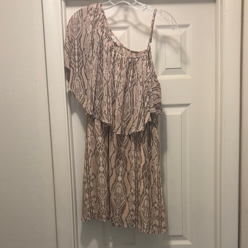 Gianni Bini One-Shoulder Dress in Brown Pattern